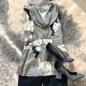 Banana Republic grey floral print silk blouse